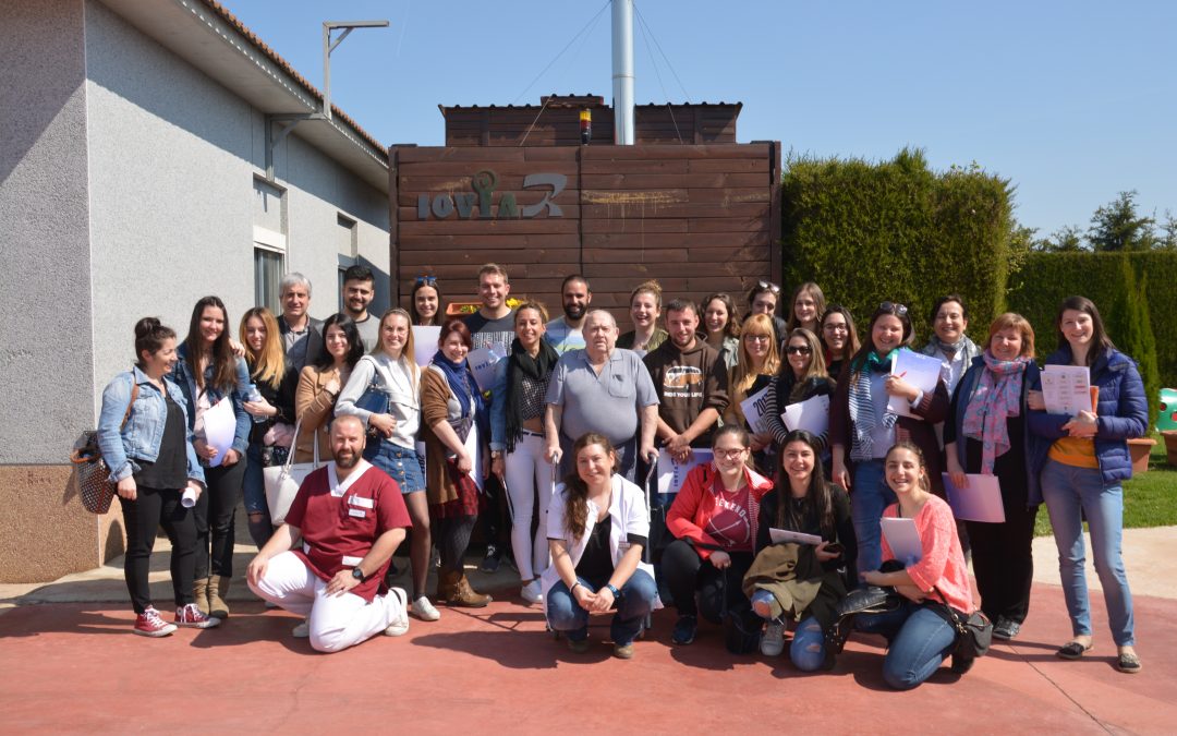 Visita dels alumnes de l’Episcopal per conèixer els nostres projectes